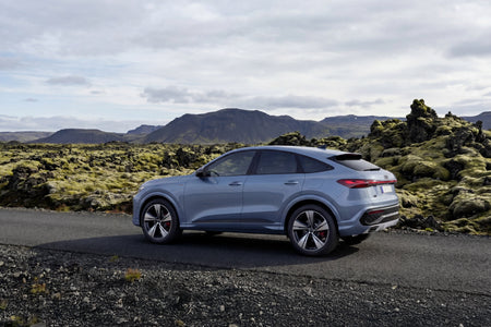 Audi Q5 Sportback TFSI charging cable